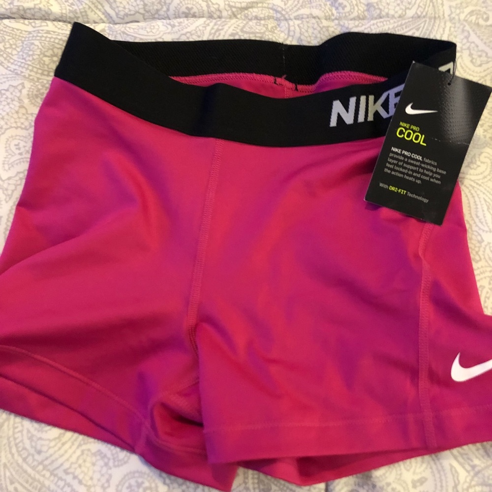 Nike shorts break new